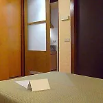 レジデンス デゼンツァーノ アパートホテル ミラノ
