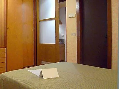 Desenzano Apartmanhotel Milánó