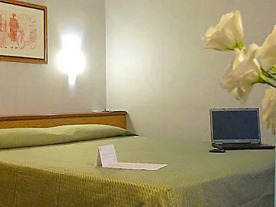 Hotel apartamentowy Desenzano Mediolan