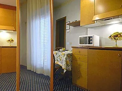 Hotel apartamentowy Desenzano