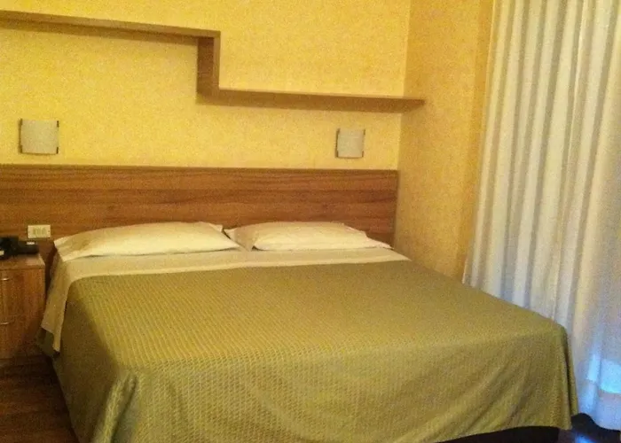 Desenzano 3* Mediolan