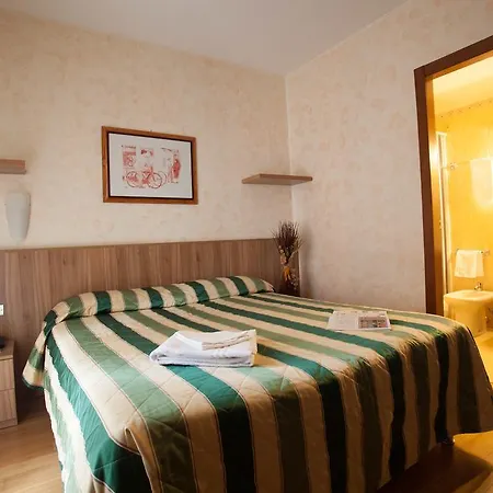 Desenzano Milano