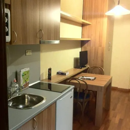 Aparthotel Desenzano Milan
